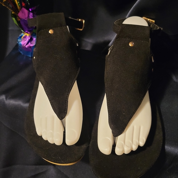 New lady's black soft leather sandle - Picture 5 of 6